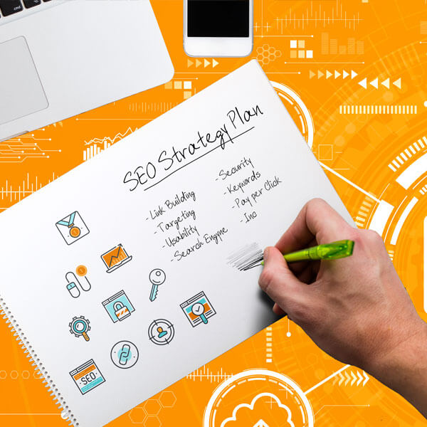 consulente seo di mediaware - web agency a savona - mentre pianifica una corretta strategia di ottimizazione per i motori di ricerca