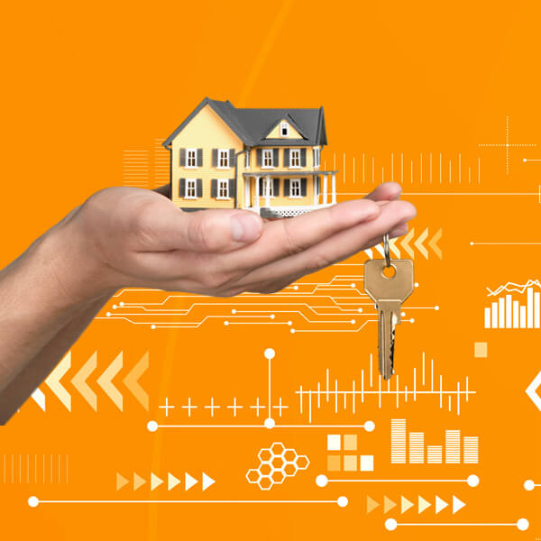 utente che diventa cliente dell'agenzia immobiliare dopo aver visitato il suo sito internet da smartphone