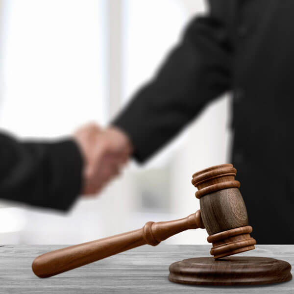 avvocato esperto nella risoluzione delle controversie legali